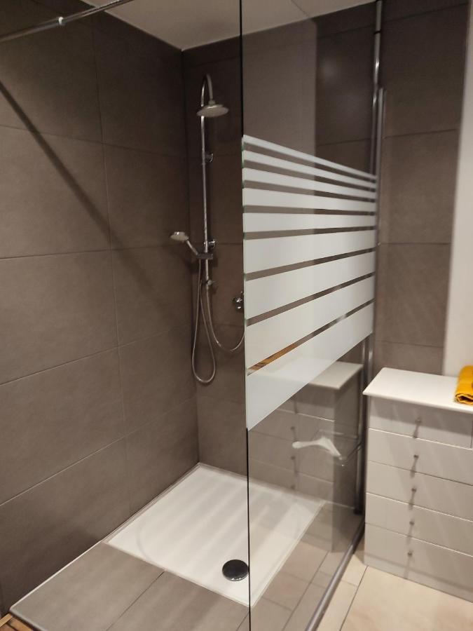 Le Champs Des Lievres Apartman Beaumont Kültér fotó